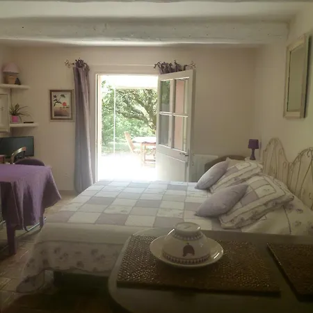 Les Tournillayres Guest house Bedoin