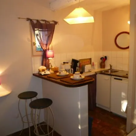 Les Tournillayres Guest house Bedoin